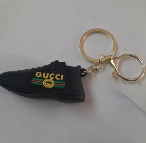 New Luxery Inspired 3D Sneaker Keychain/Clip In Black NWT.